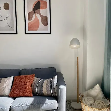 Superbe Près De Avec Privé *