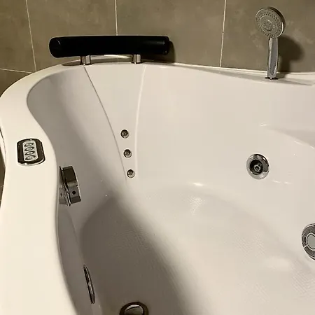 Appartement Superbe Près De Avec Privé