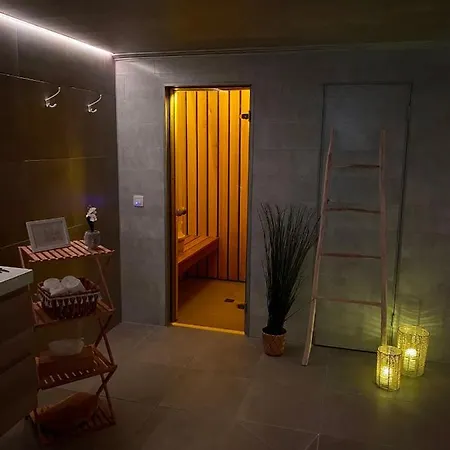 Superbe Près De Avec Privé *